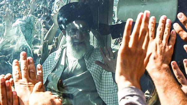 الإمام الخامنئي